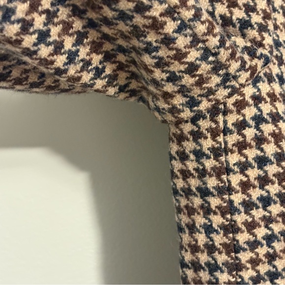 J. Crew Tan and Black Houndstooth Blazer - Picture 5 of 13